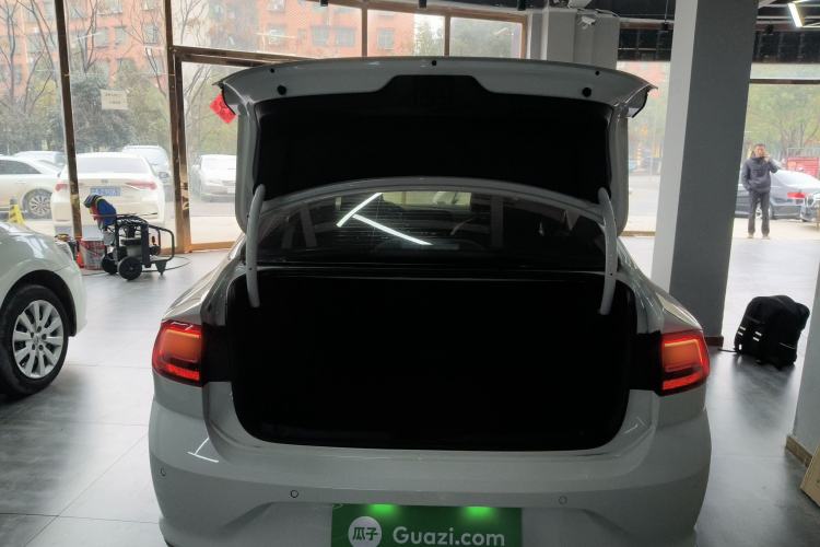 Used Volkswagen Lamando 2019 280TSI DSG Comfort Edition China VI standard
