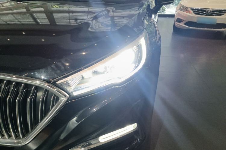 Used Hongqi H5 2019 30TD Smart Connect Dynamic Edition
