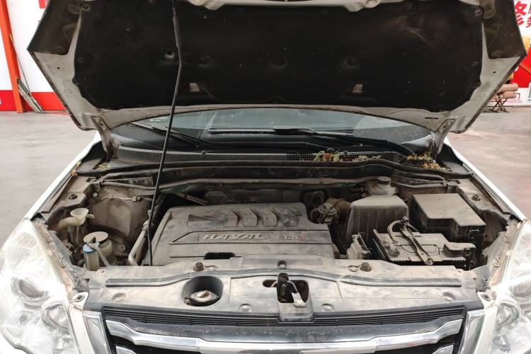 Used Haval H6 2016 Upgraded Model 1.5T Automatic Two-Wheel Drive Elite Version
