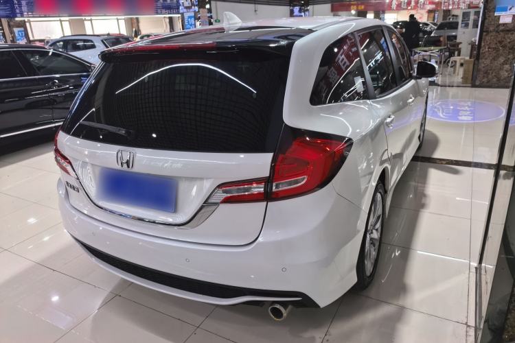 Used Honda Jade 2017 1.8L automatic Comfort version 5 seats