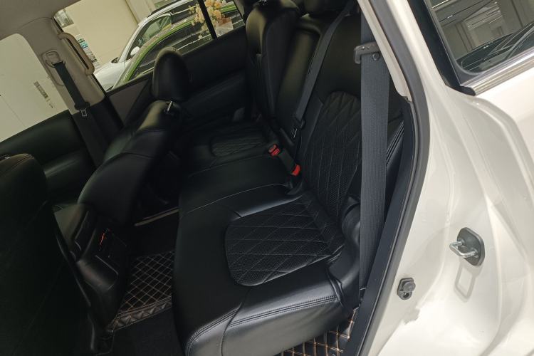 Used Nissan Patrol 2017 4.0L XE Middle East Version
