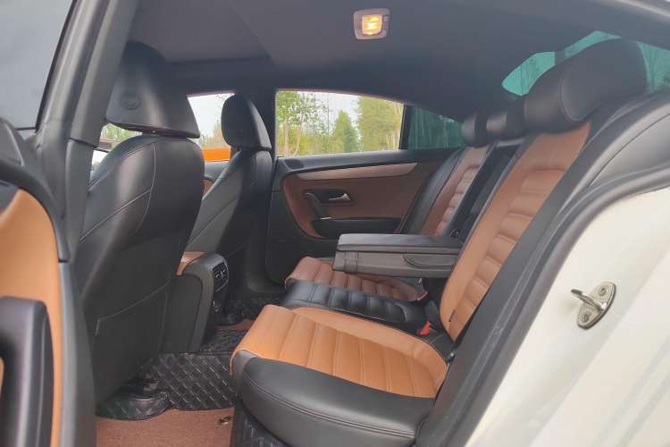 Used Volkswagen FAW-Volkswagen CC 2015 1.8TSI Luxury Model
