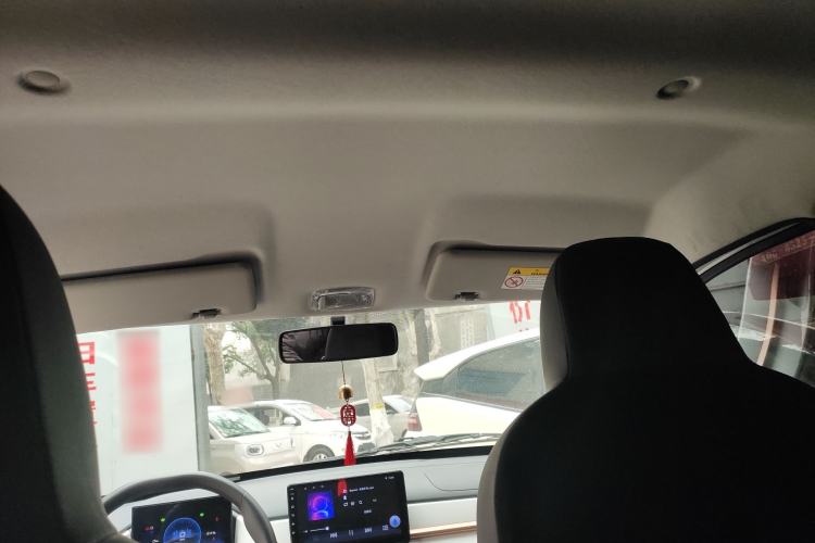 Used Dongfeng NAMMI BOX 2022 Chasing Wind Edition 331 km Standard Model