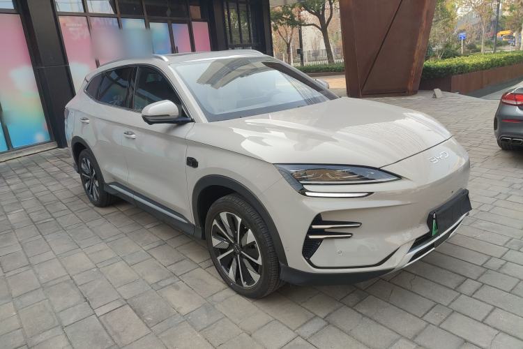 Used BYD Song PLUS New Energy 2025 EV Intelligent Driving Version 520km Premium Model
