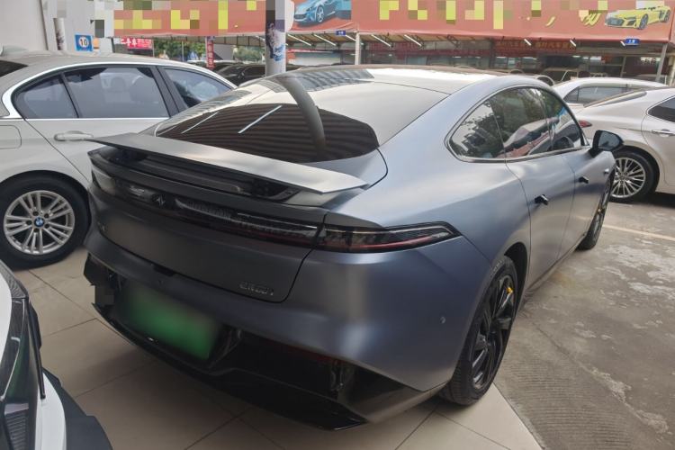 Used  eπ007 2024 540 All-Wheel Drive Pro Edition
