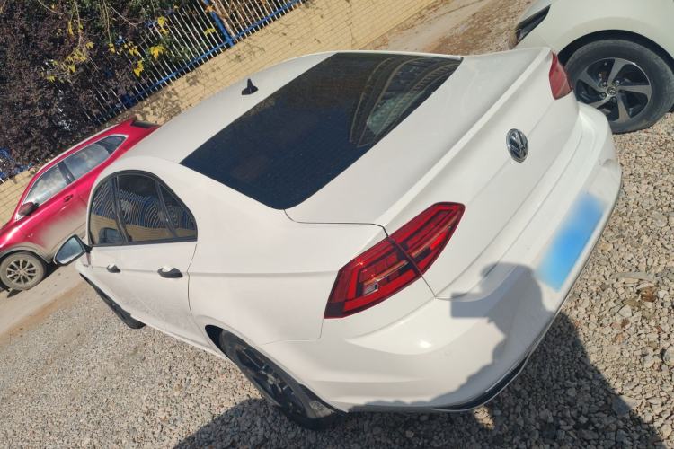 Used Volkswagen Lamando 2021 230TSI DSG Fashion Edition
