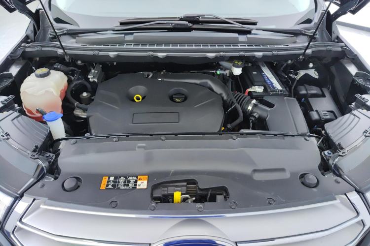 Used Ford Edge 2018 EcoBoost 245 Two-Wheel-Drive Platinum Edition 7-Seater China V Emission Standard
