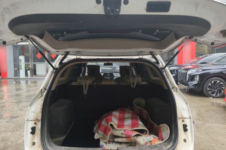 Used Baojun 310W 2017 1.5L Manual Fashion Model China V
