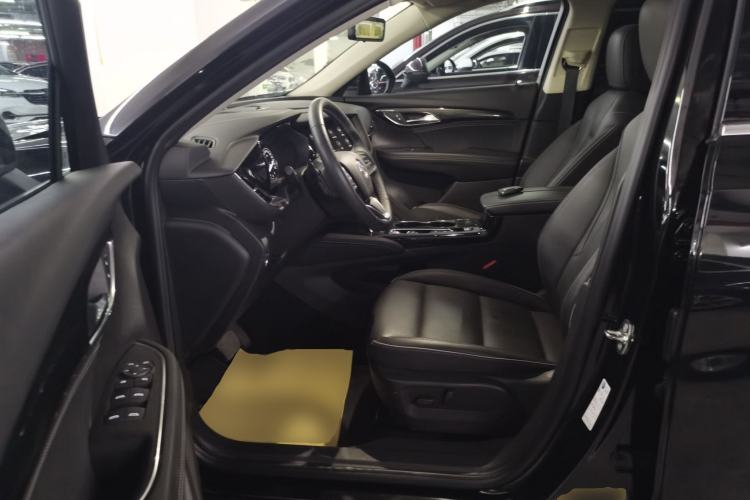 Used Buick Envision 2023 Encore Plus 652T Five-Seat All-Wheel-Drive Luxury Model