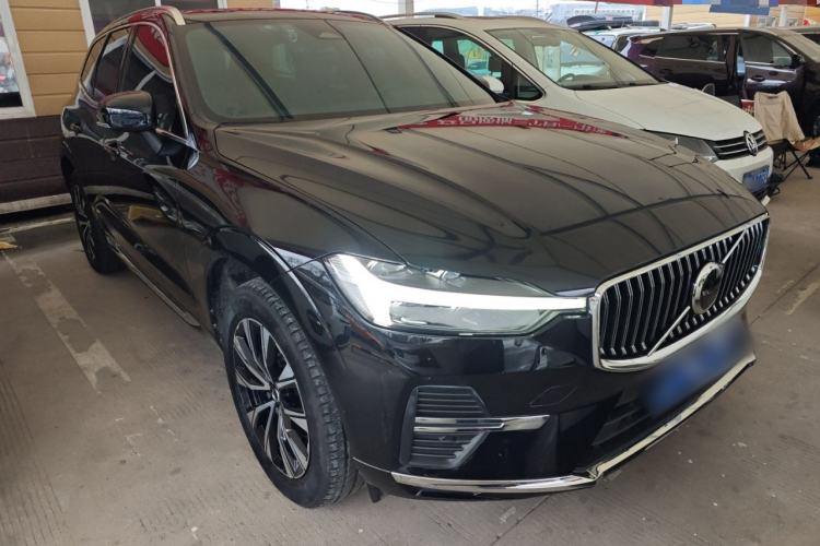 Used Volvo XC60 2024 B5 4x4 Smart Luxury Edition
