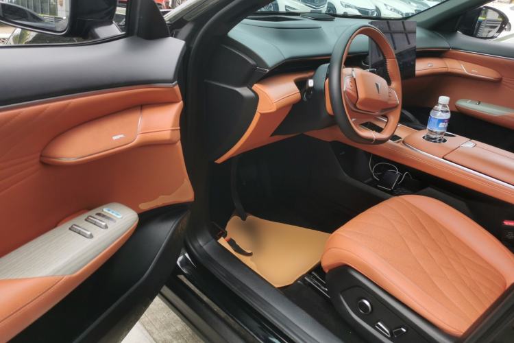 Used  S07 2023 200Max Range-Extended Version