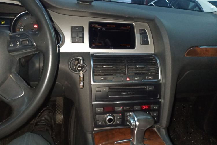 Used Audi Q7 2014 35 TFSI Ambition Edition
