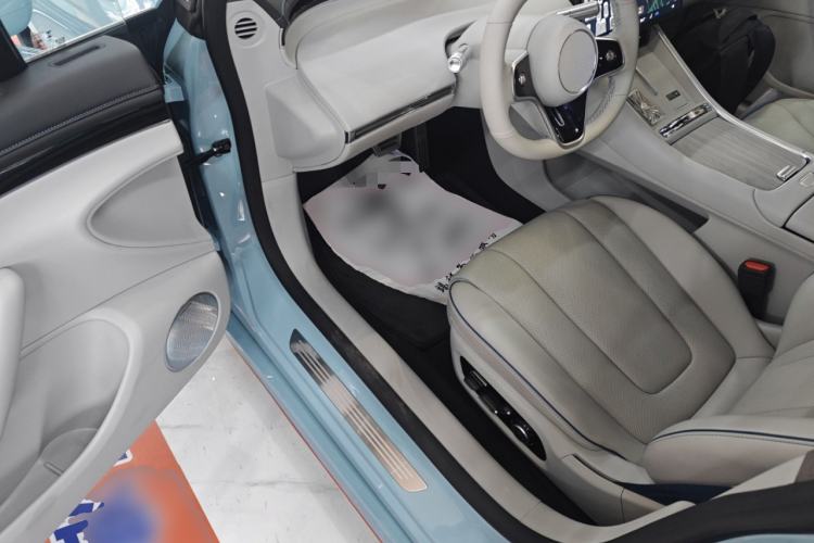 Used Hima Luxeed S7 2025 785 km Ultra
