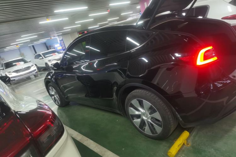 Used Tesla Model Y 2022 Revised Version Long-Range All-Wheel Drive
