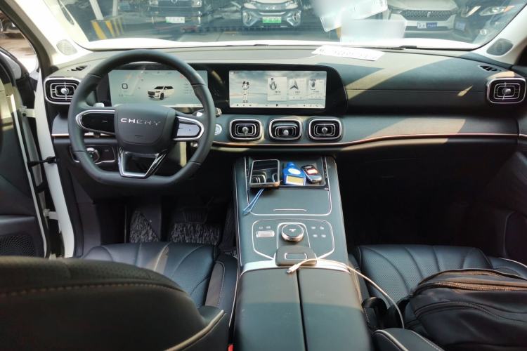 Used Chery Tiggo 9 2023 2.0T Dual-Clutch Two-Wheel Drive Leading Edition 5 Seats