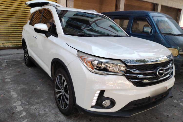 Used GAC Trumpchi GS4 2017 235T Manual Two-Wheel Drive Luxury Edition
