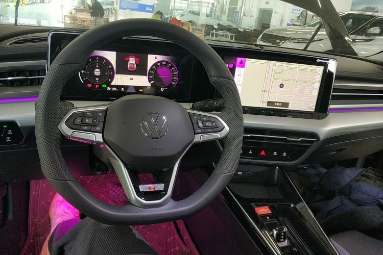 Used Volkswagen Lamando 2025 Lavida L 280TSI DSG Cool & Spicy Edition
