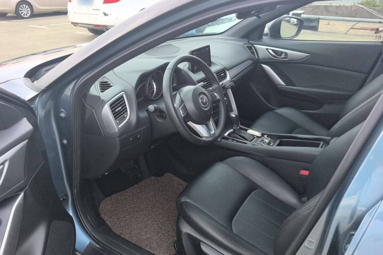 Used Mazda CX-4 2016 2.0L Automatic 2WD Blue Sky Luxury Edition
