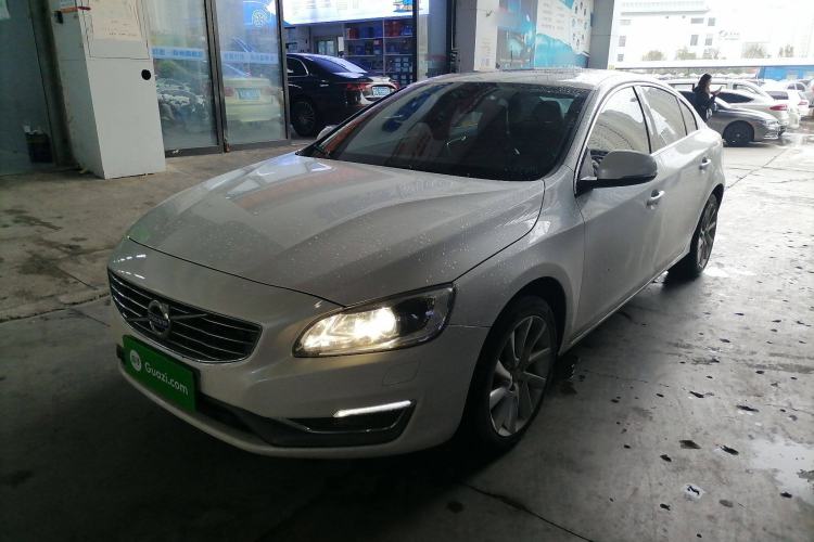Used Volvo S60 2016 S60L T4 Zhiyuan Edition
