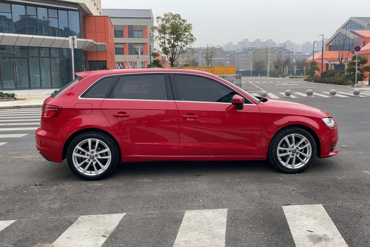 Used Audi A3 2020 Restyled Sportback 35 TFSI Entry-Level China VI Emission Standard
