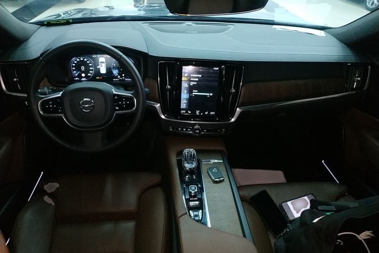 Used Volvo S90 2021 B5 Zhiyuan Luxury Edition