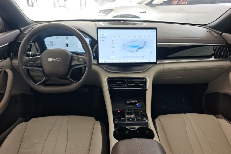 Used BYD Song PLUS New Energy 2025 EV Intelligent Driving Version 520km Premium Model
