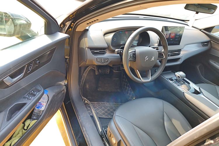 Used Hongqi E-QM5 2023 Revised Version Basic Travel Edition
