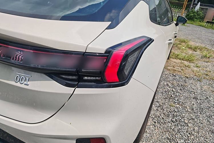 Used Zeekr 001 2025 WE Edition 100 kWh Rear-Wheel Drive
