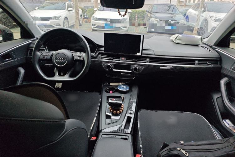 Used Audi A4L 2022 40 TFSI Luxury Dynamic Model