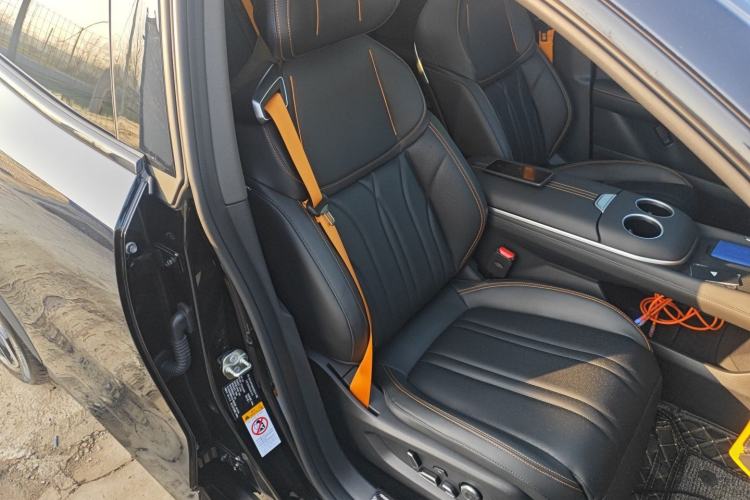 Used  S07 2024 215Max Range-Extended Version
