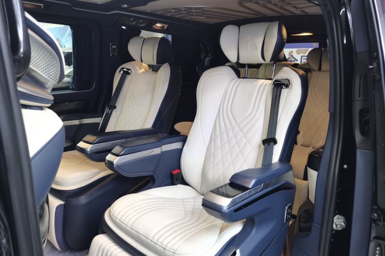 Used Mercedes-Benz Vito 2023 2.0T Business Version 7 Seats