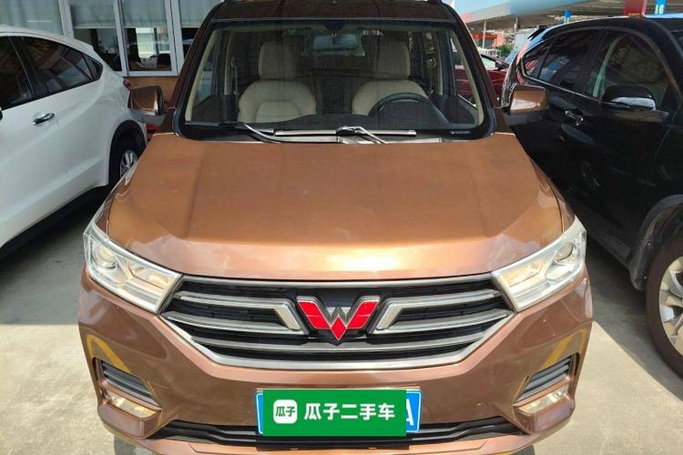 Used Wuling Hongguang 2019 1.5L S Comfort Edition China VI LAR
