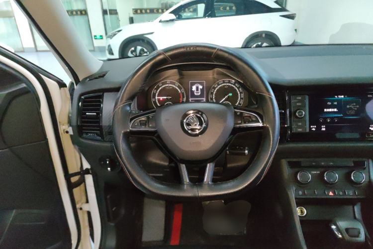 Used Skoda Kodiaq 2019 Restyled TSI330 5-Seater Two-Wheel Drive Standard Version China VI
