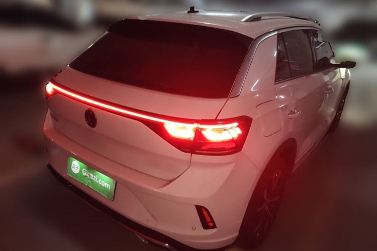 Used Volkswagen T-ROC 2024 300TSI DSG Two-Wheel-Drive Chen Guang Edition
