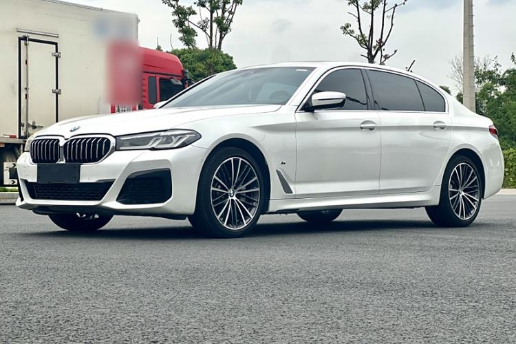 Used BMW 5 Series 2021 Facelifted 530Li Leading Edition M Sport Package
