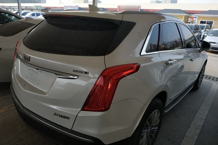 Used Cadillac XT5 2018 25T Luxury Model
