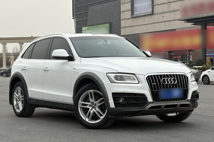 Used Audi Q5 2017 Plus 40 TFSI Technology Model
