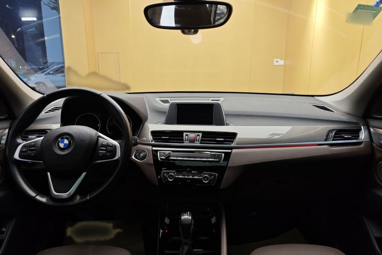 Used BMW X1 2019 sDrive18Li Premium Edition
