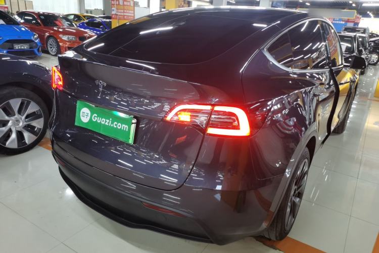 Used Tesla Model Y 2024 Rear-Wheel-Drive Version
