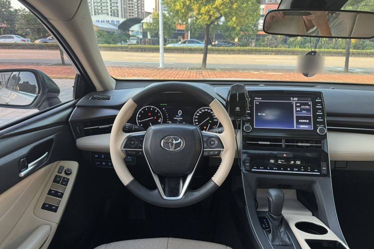 Used Toyota Avalon 2019 2.0L XLE Premium Edition China VI
