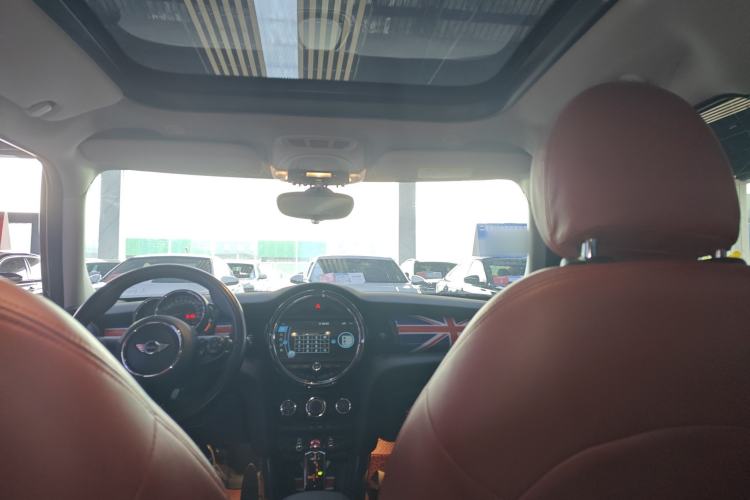 Used  MINI 2018 1.5T ONE PLUS Five-Door Edition