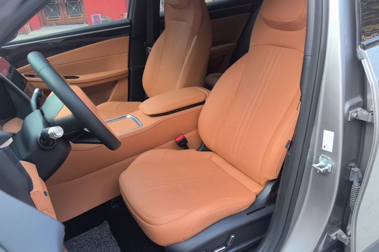 Used  L7 2025 EM-i 115km Exploration+ Edition