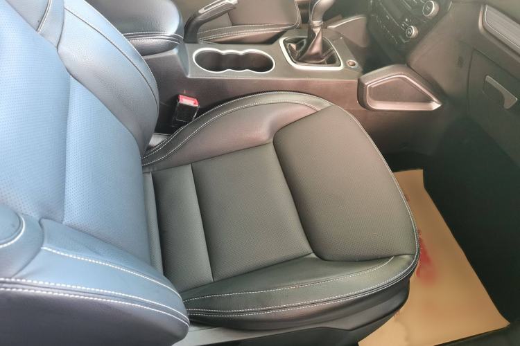 Used Geely Auto Vision X6 2016 1.8L Manual Luxury Edition
