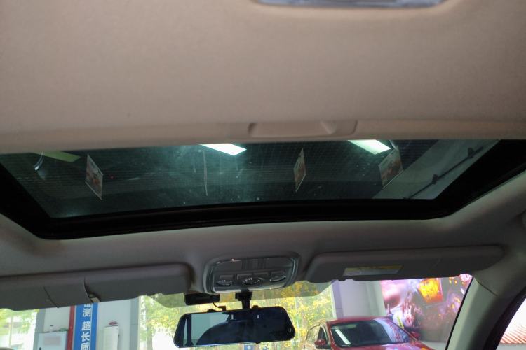 Used Haval H6 2016 Upgraded Model 1.5T Manual Two-Wheel Drive Elite Version
