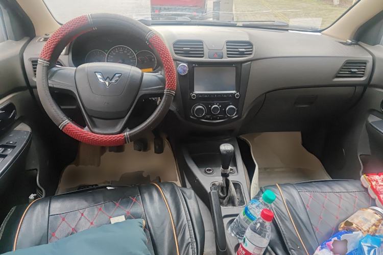 Used Wuling Hongguang 2016 1.5L Restyled S Comfort Version
