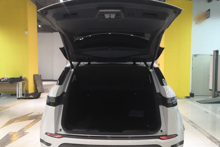 Used Land Rover Range Rover Evoque New Energy 2022 Aurora L P300e Plug-in Hybrid Electric Version