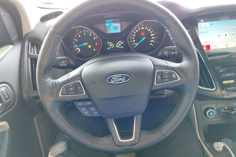 Used Ford Focus 2017 Sedan 1.6L Automatic Comfort Plus SmartDrive Edition
