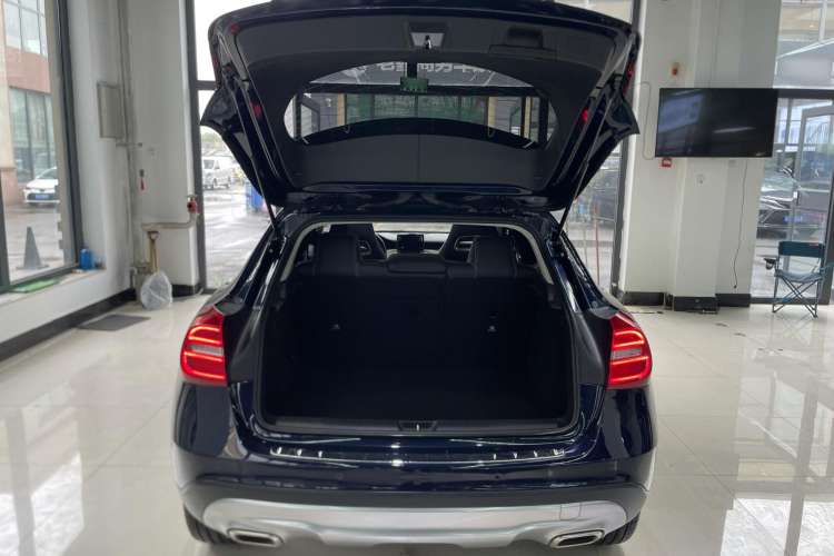 Used Mercedes-Benz GLA 2015 GLA 200 Fashion Model
