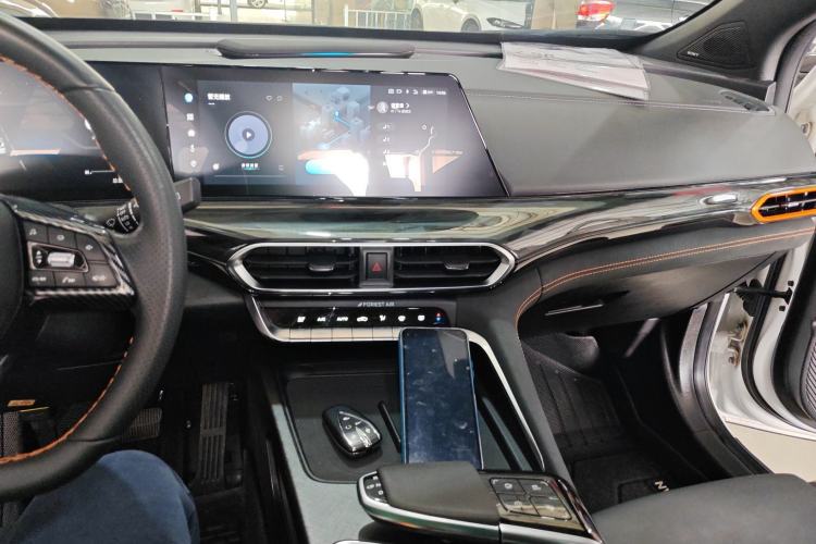 Used Changan UNI-T 2022 1.5T Sport Edition Flagship Version
