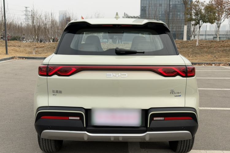 Used BYD Yuan UP 2025 Intelligent Driving Version 401 km Leading Edition